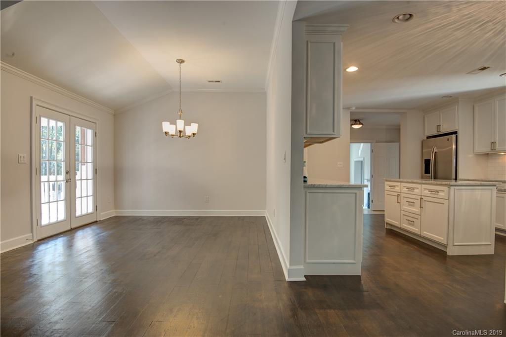 6232 Sharon Road Charlotte, NC 28210 - Photo 6 of 30 Gallery Image 6