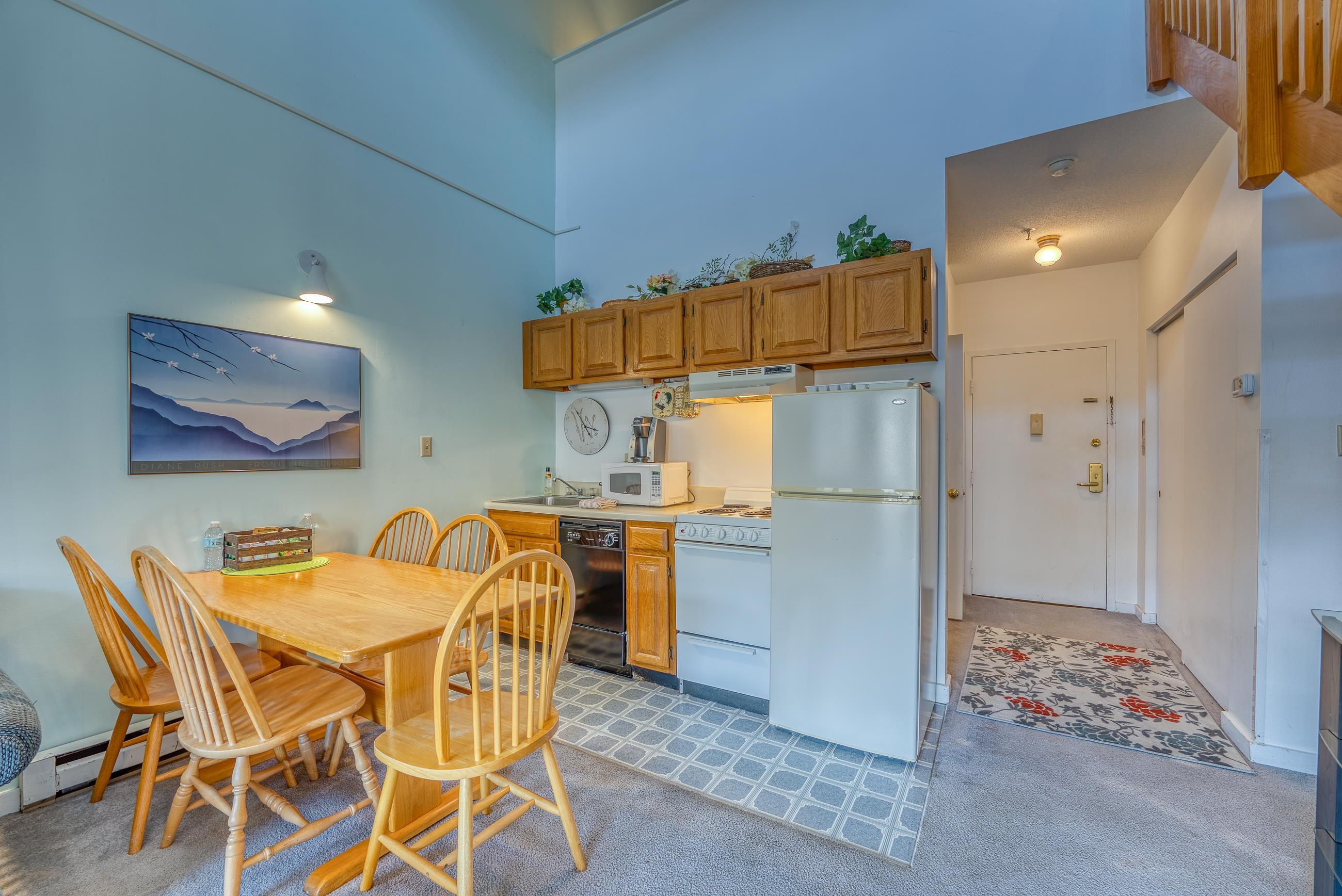 36 Lodge Road, Unit B312 Lincoln, NH 03251 - Photo 7 of 36 Gallery Image 7