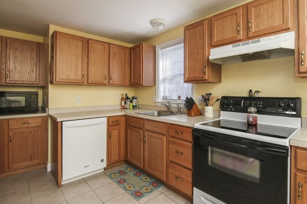 6 Fieldstone Circle, Unit 6 Wareham, MA 02576 - Photo 14 of 20 Gallery Image 14