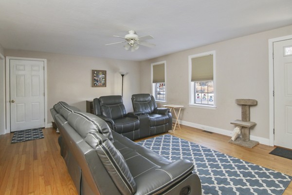 6 Fieldstone Circle, Unit 6 Wareham, MA 02576 - Photo 8 of 20 Gallery Image 8