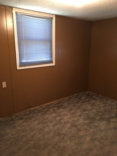 600 East 12th Street Rochester, IN 46975 - Photo 6 of 6