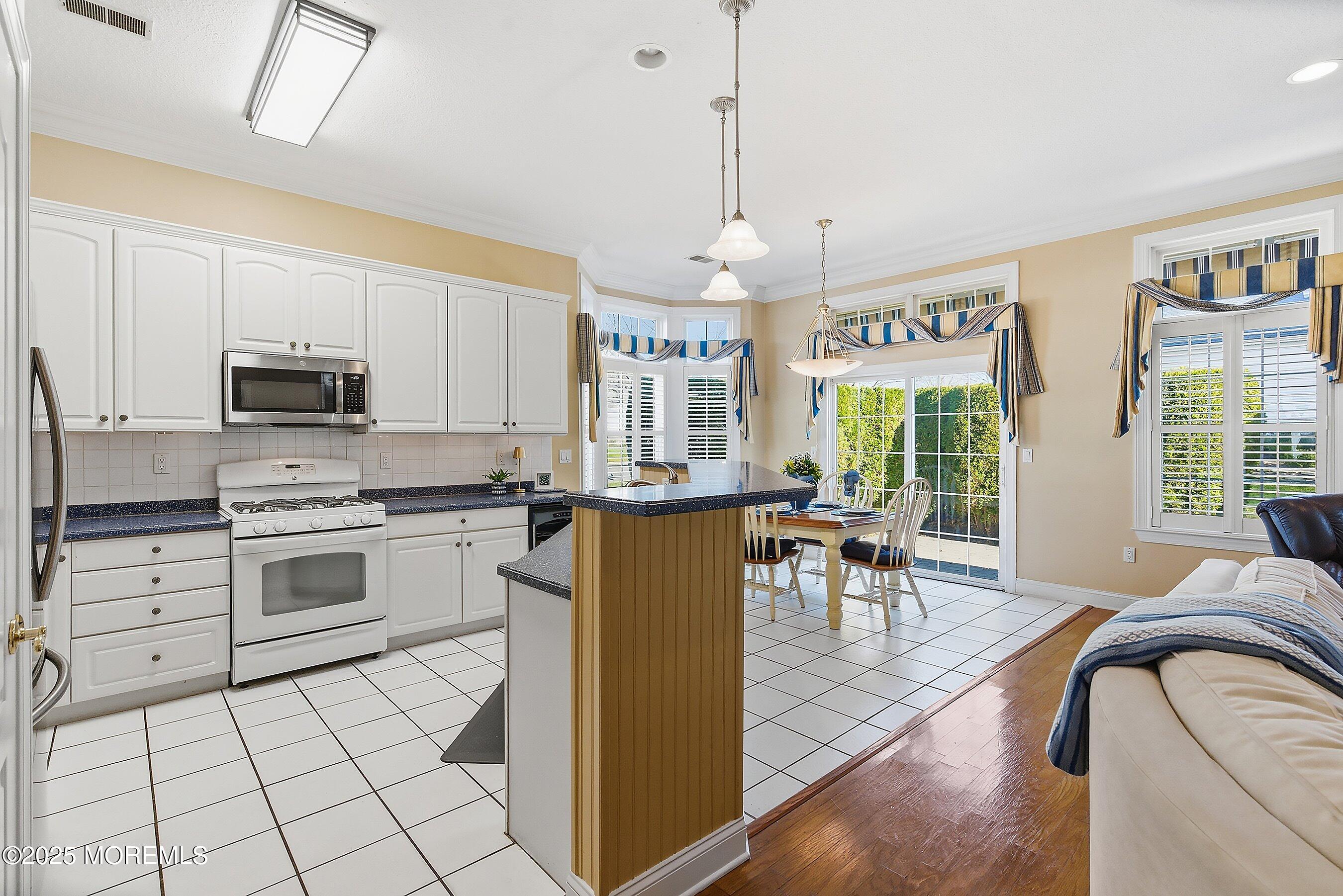 2510 Morningstar Road Manasquan, NJ 08736 - Photo 11 of 42 Kitchen