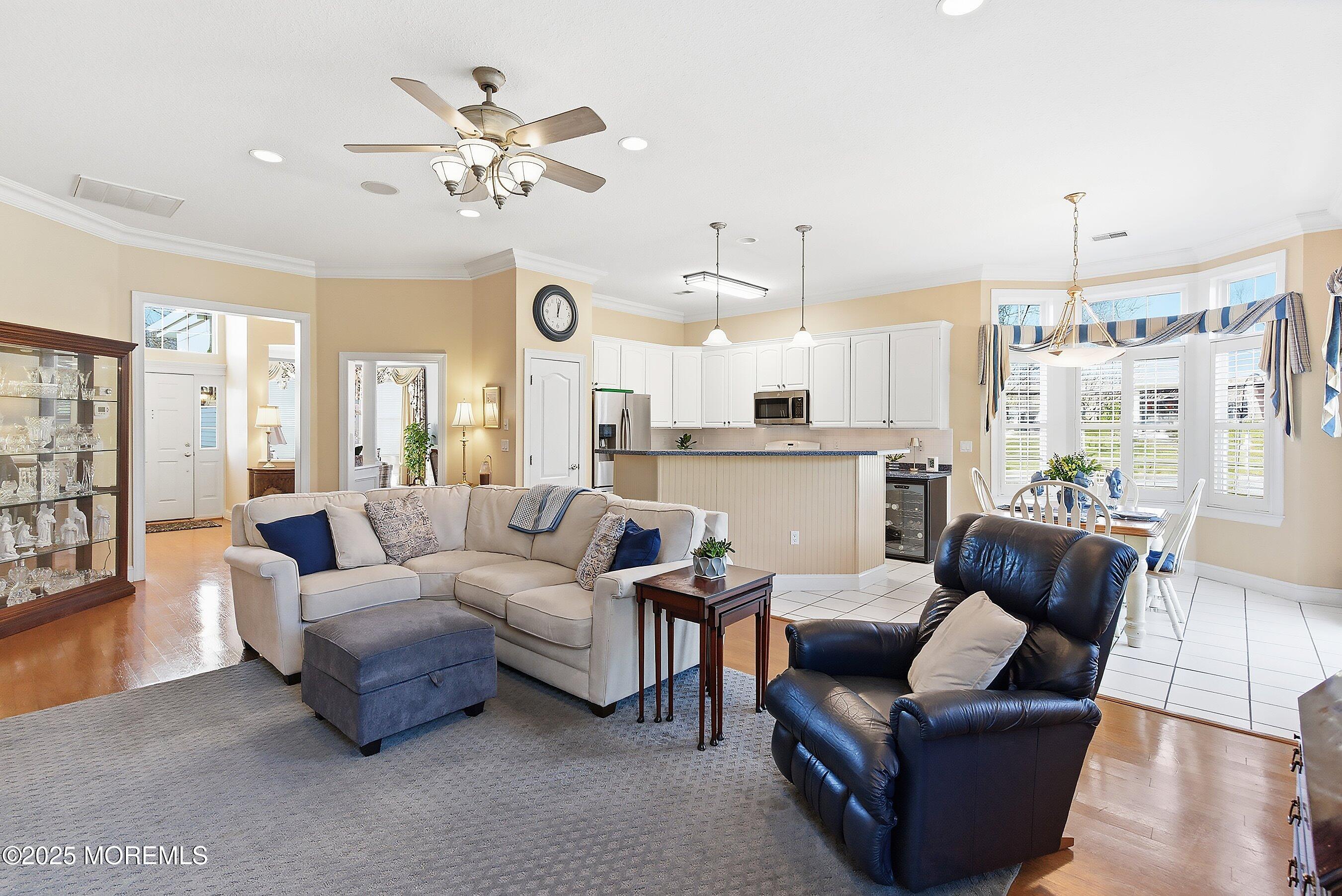 2510 Morningstar Road Manasquan, NJ 08736 - Photo 9 of 42 Family Room