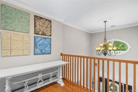 $1,950,000 | 16 Pine Road, Syosset, NY 11791