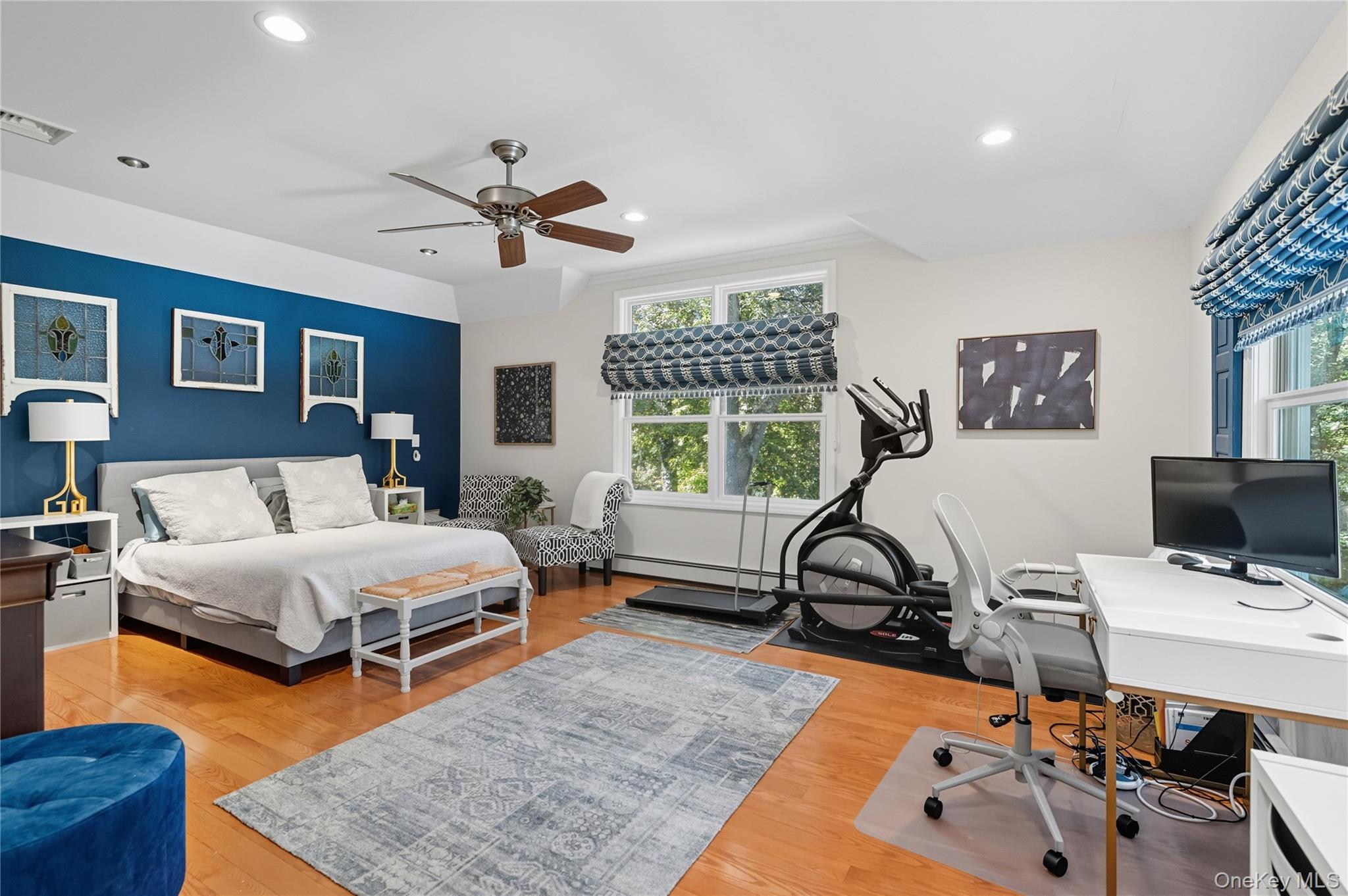 16 Pine Road Syosset, NY 11791 - Photo 26 of 48 Primary Suite