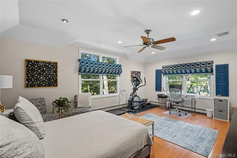 $1,950,000 | 16 Pine Road, Syosset, NY 11791