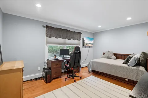 $1,950,000 | 16 Pine Road, Syosset, NY 11791