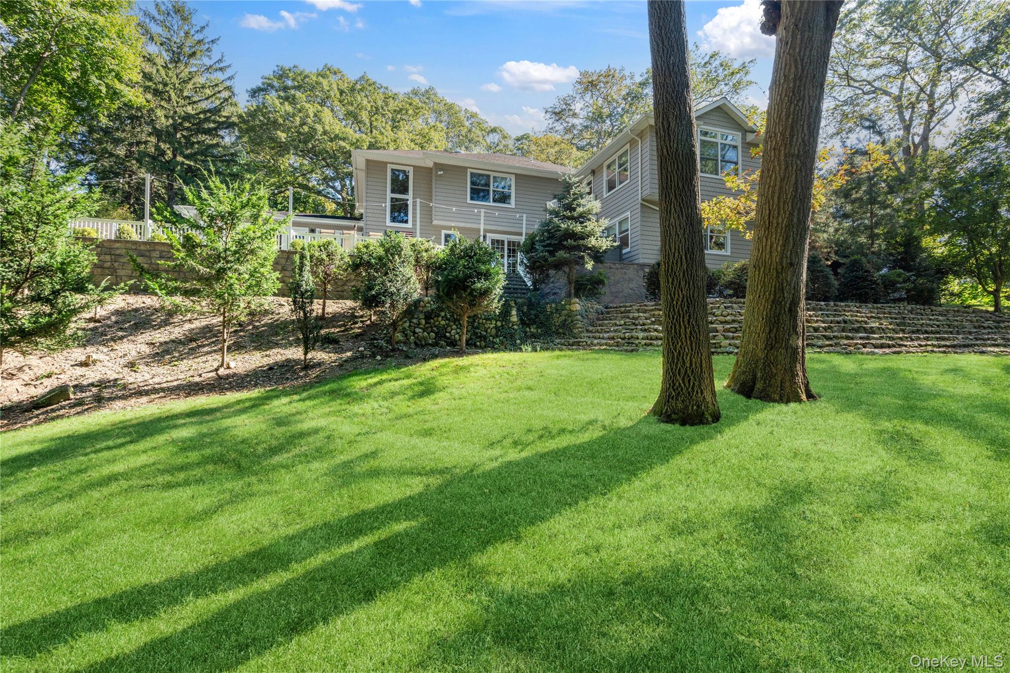 16 Pine Road Syosset, NY 11791 - Photo 40 of 48 Spectacular!