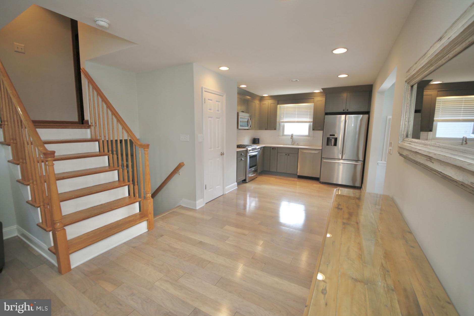 8 Knoll Road Stratford, NJ 08084 - Photo 12 of 45