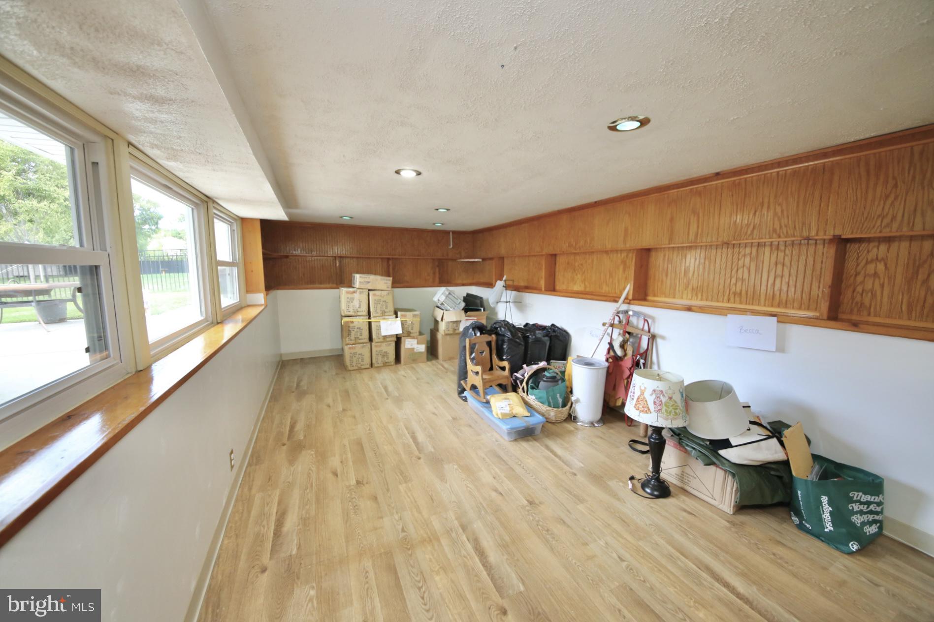 8 Knoll Road Stratford, NJ 08084 - Photo 39 of 45
