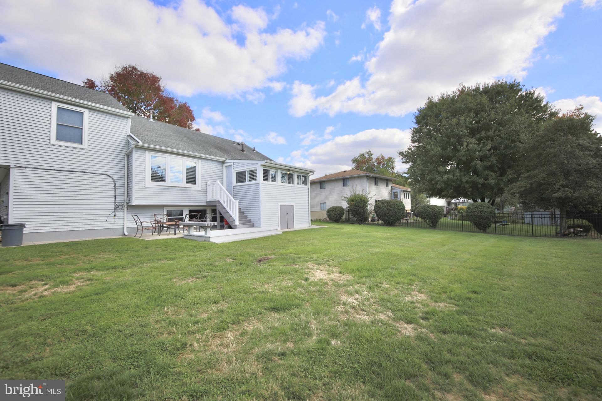 8 Knoll Road Stratford, NJ 08084 - Photo 44 of 45