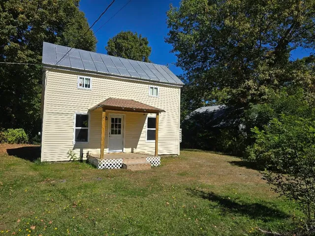 $269,900 | 21 Bluff Road, Concord Township, ME 04920