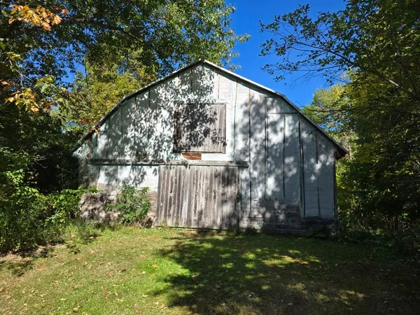 $250,000 | 21 Bluff Road, Concord Township, ME 04920