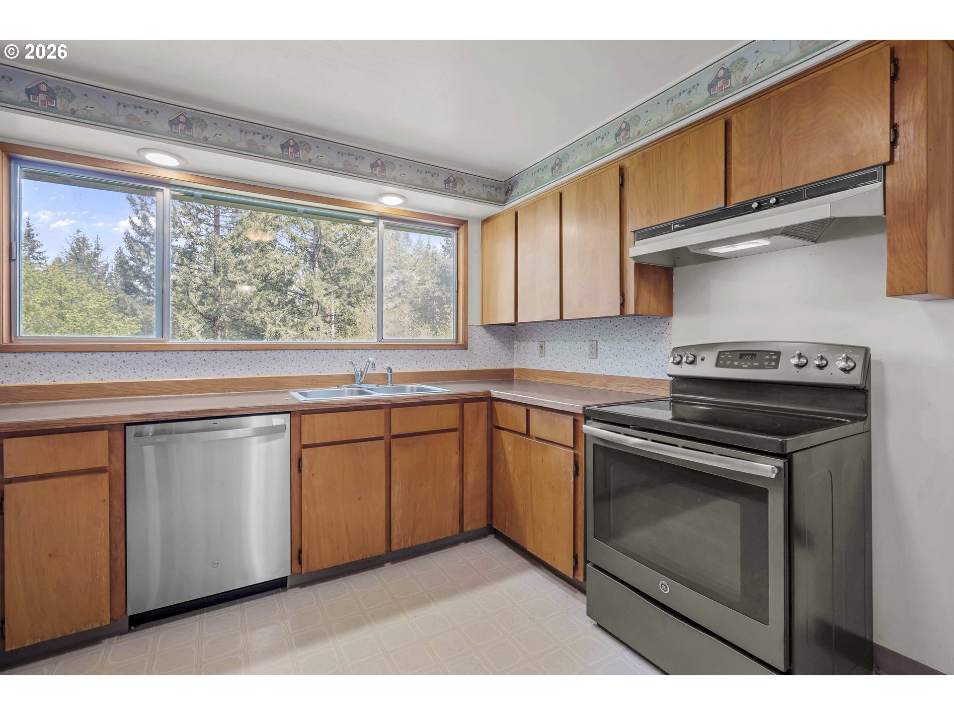 49640 Northwest S Road Gaston, OR 97119 - Photo 11 of 33