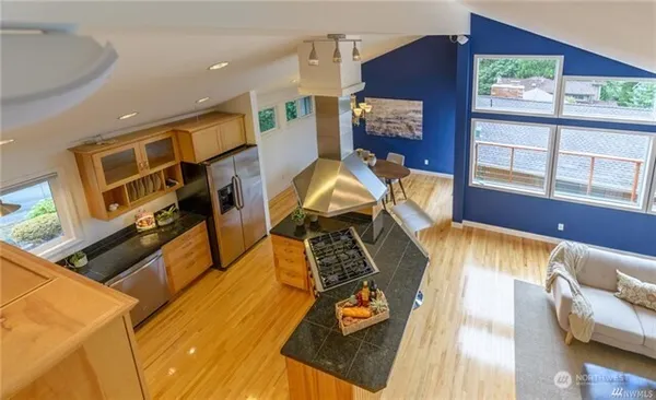 $5,495 | 4056 172nd Place Southeast, Bellevue, WA 98008