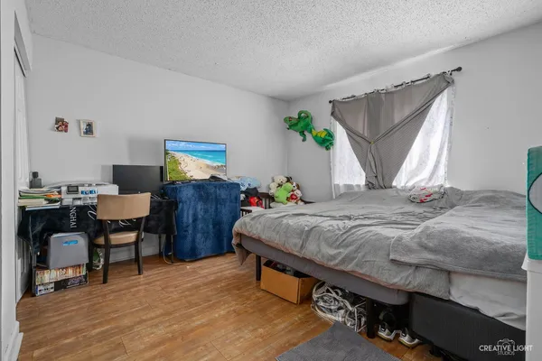 $139,900 | 247 North Neltnor Boulevard, Unit H1C, West Chicago, IL 60185