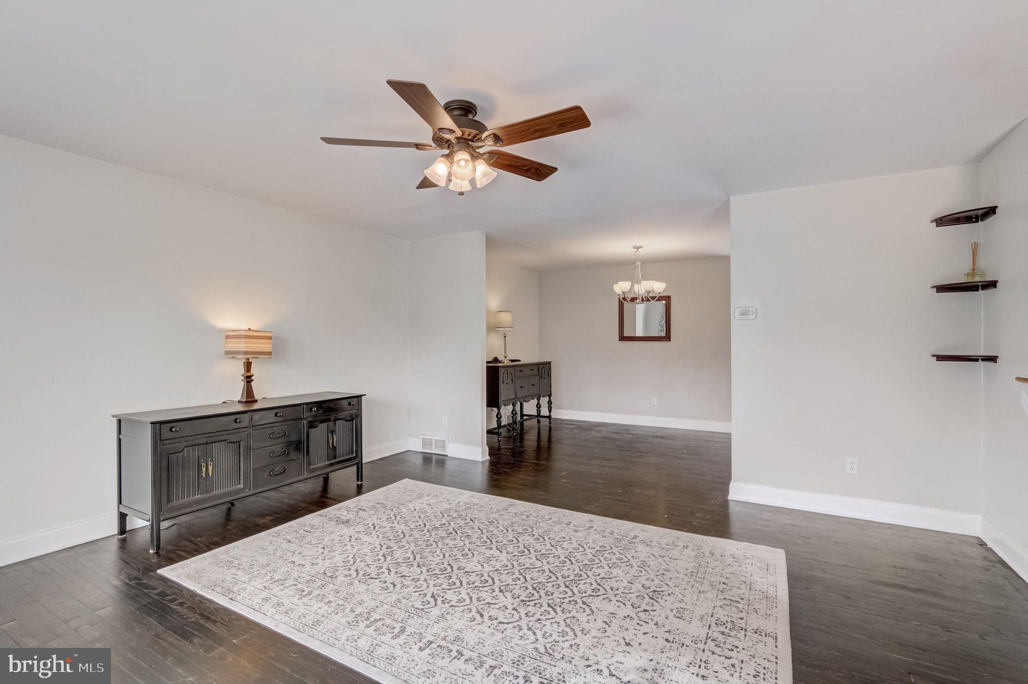 11726 Lanett Road Philadelphia, PA 19154 - Photo 7 of 44 Gallery Image 7