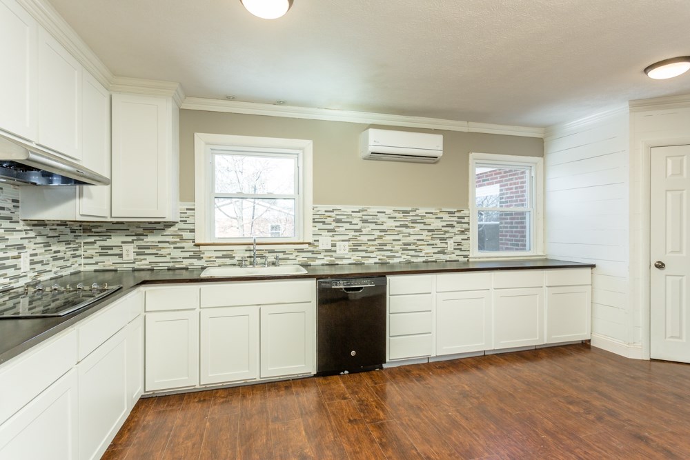 1215 Windsor Road Harrisonburg, VA 22801 - Photo 3 of 48 Gallery Image 3