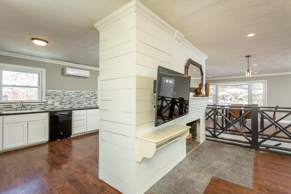 1215 Windsor Road Harrisonburg, VA 22801 - Photo 4 of 48 Gallery Image 4