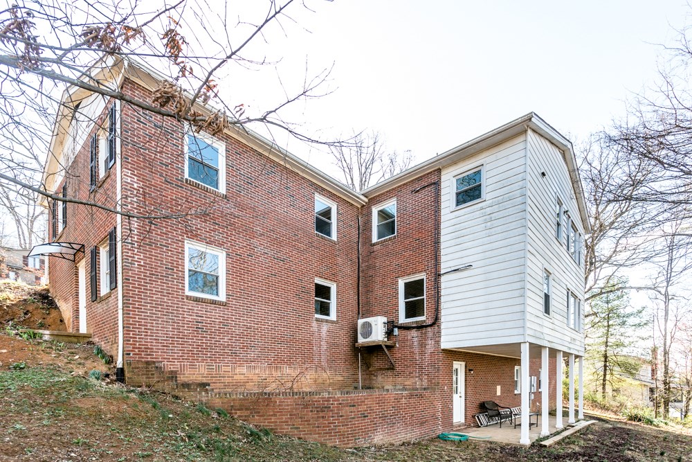 1215 Windsor Road Harrisonburg, VA 22801 - Photo 41 of 48 Gallery Image 41