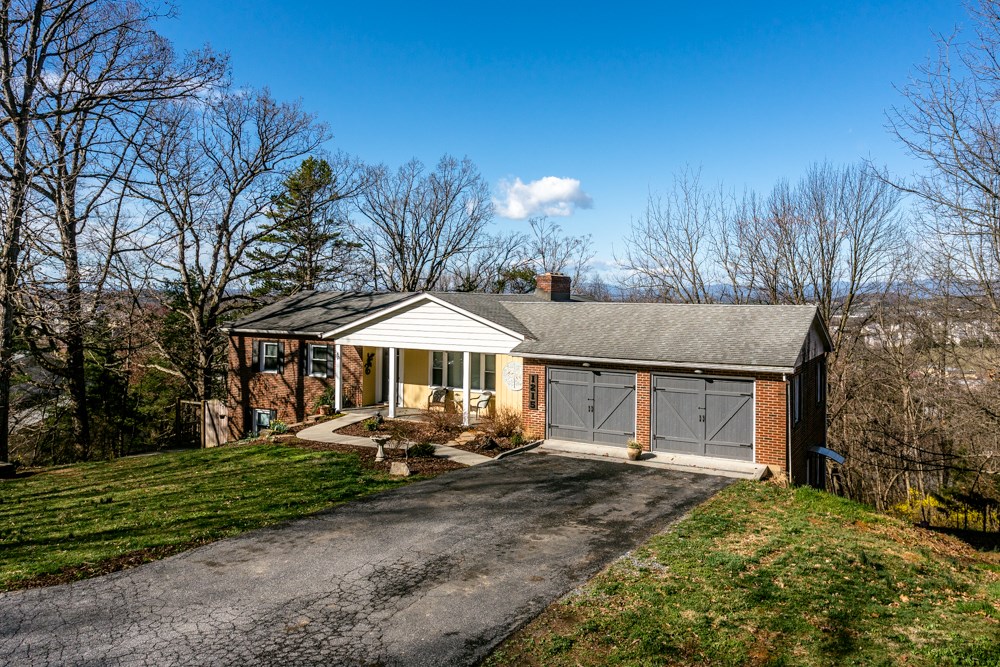 1215 Windsor Road Harrisonburg, VA 22801 - Photo 42 of 48 Gallery Image 42