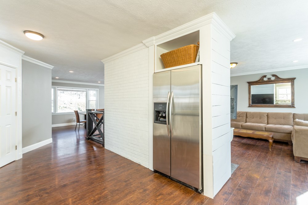 1215 Windsor Road Harrisonburg, VA 22801 - Photo 5 of 48 Gallery Image 5