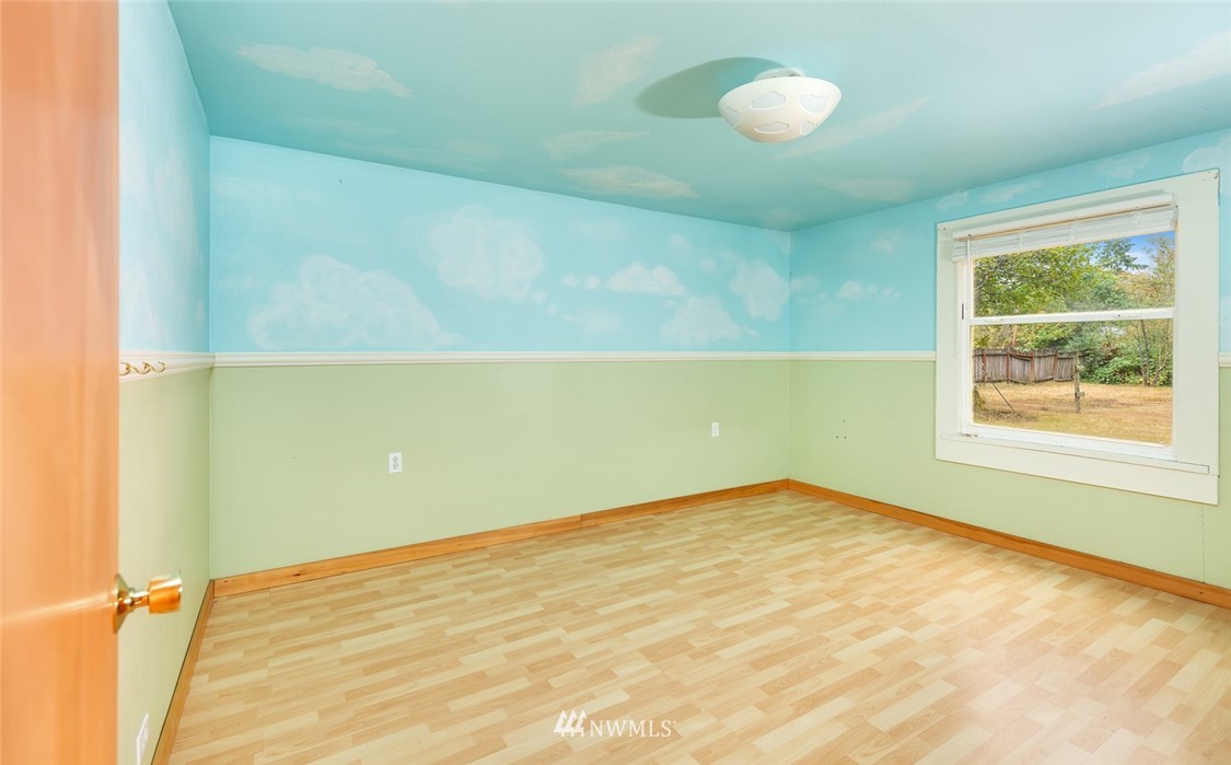 10429 Littlerock Road Southwest Olympia, WA 98512 - Photo 13 of 17 Gallery Image 13