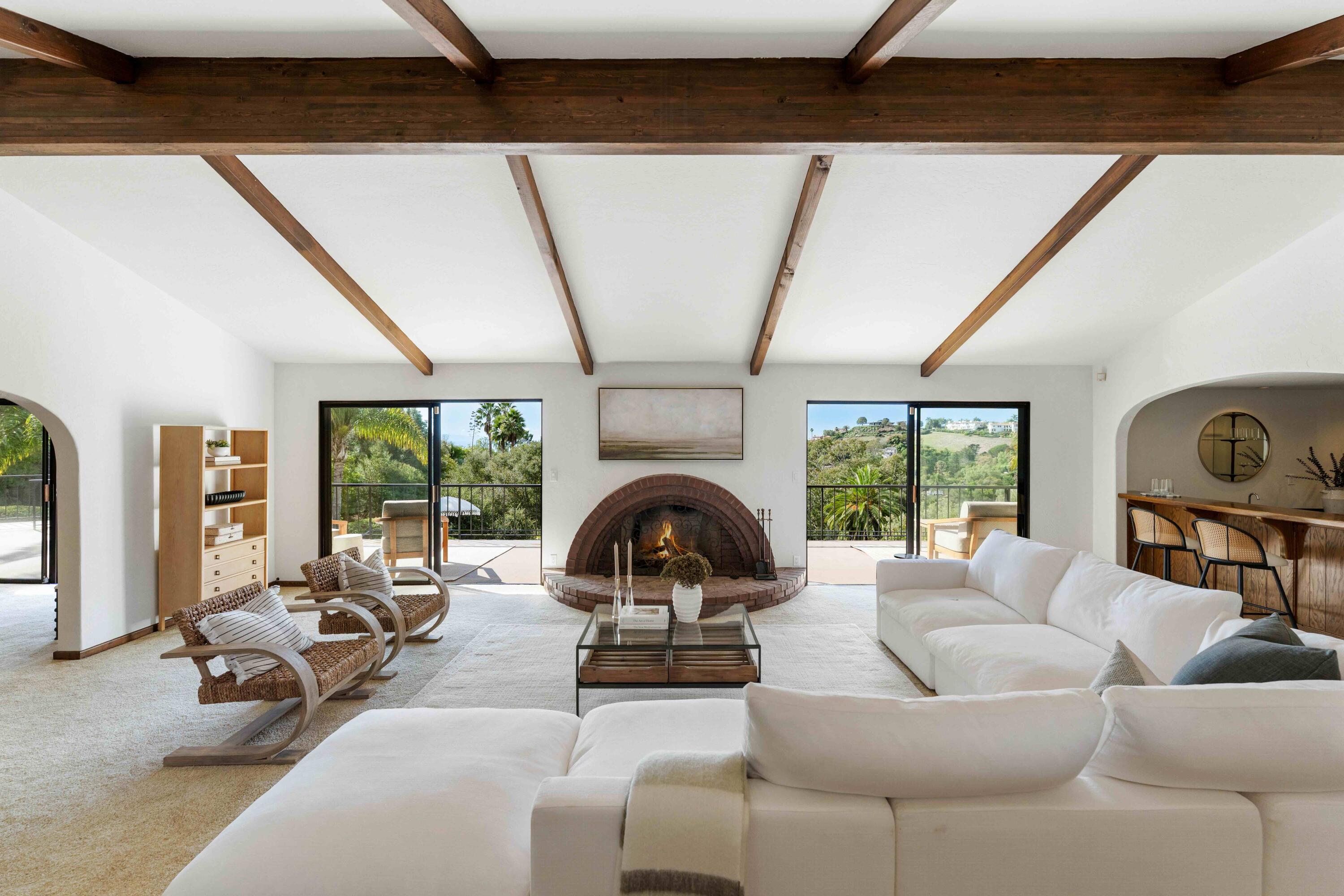 530 Barker Pass Road Santa Barbara, CA 93108 - Photo 19 of 77 Living area - 530 Barker Pass Rd