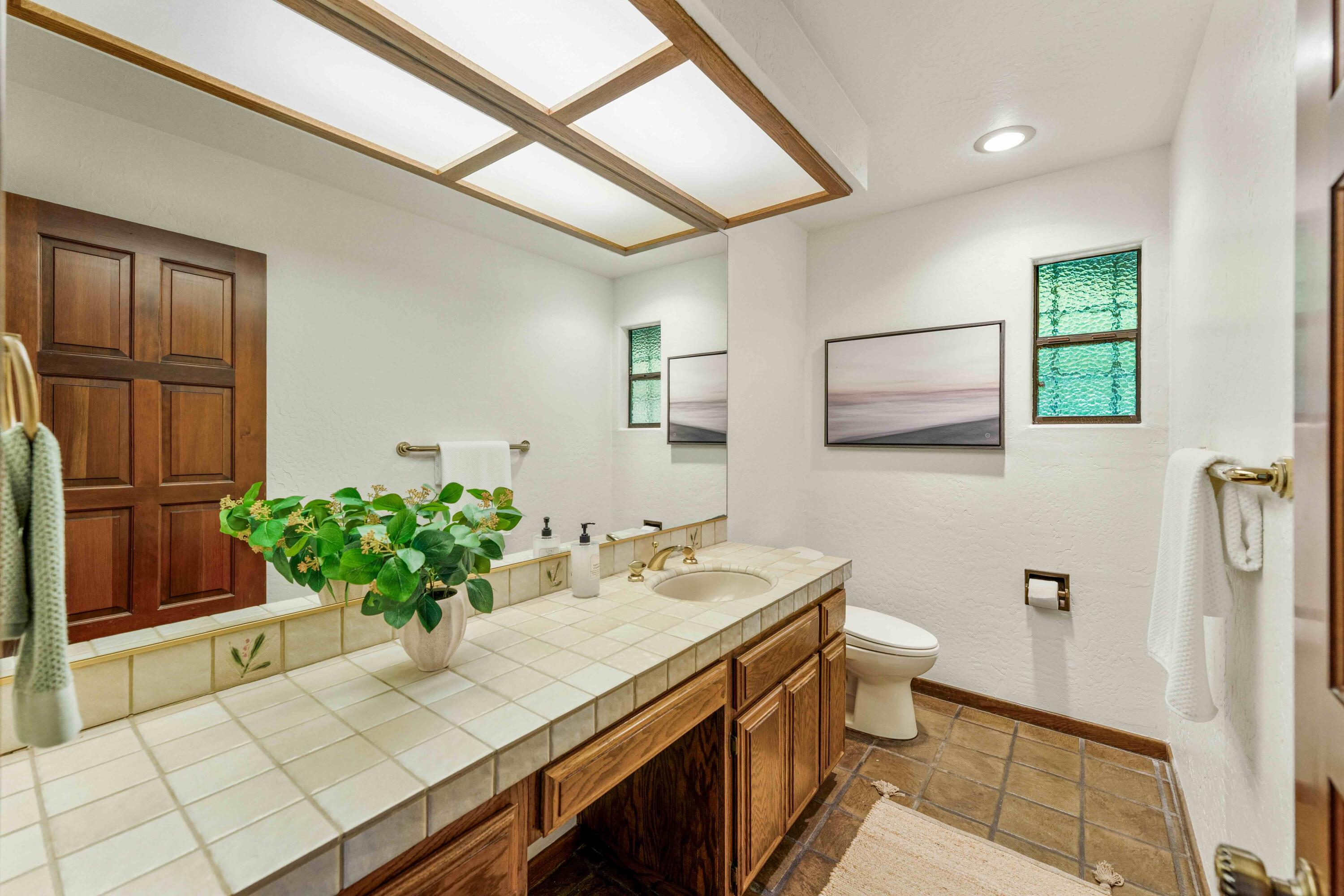 530 Barker Pass Road Santa Barbara, CA 93108 - Photo 42 of 77 Powder room - 530 Barker Pass Rd