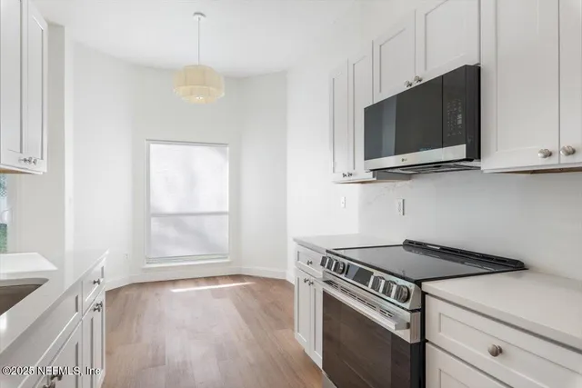 $2,950 | 12184 Mantle Drive, Jacksonville, FL 32224