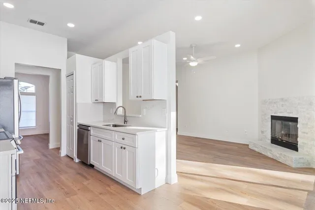 $2,950 | 12184 Mantle Drive, Jacksonville, FL 32224