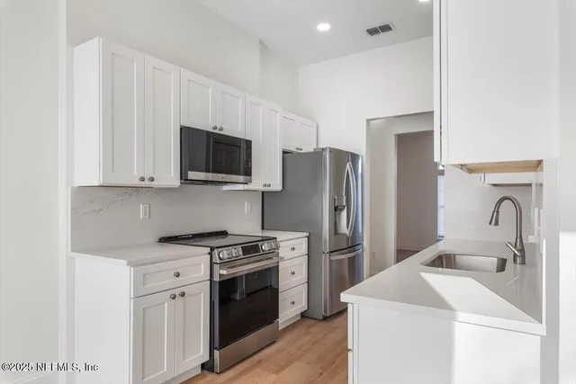 $2,950 | 12184 Mantle Drive, Jacksonville, FL 32224