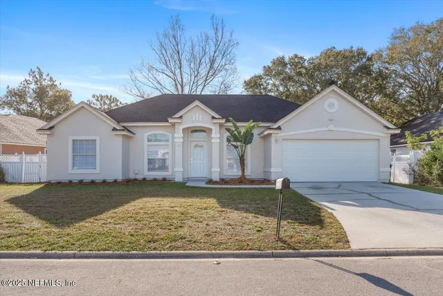 $2,950 | 12184 Mantle Drive, Jacksonville, FL 32224