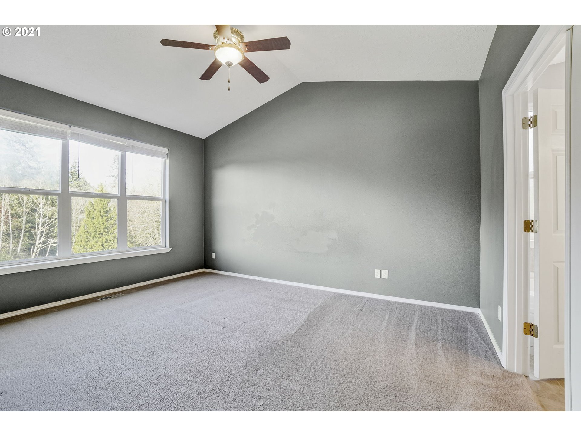 29175 Southeast Davis Road Estacada, OR 97023 - Photo 17 of 28 Gallery Image 17