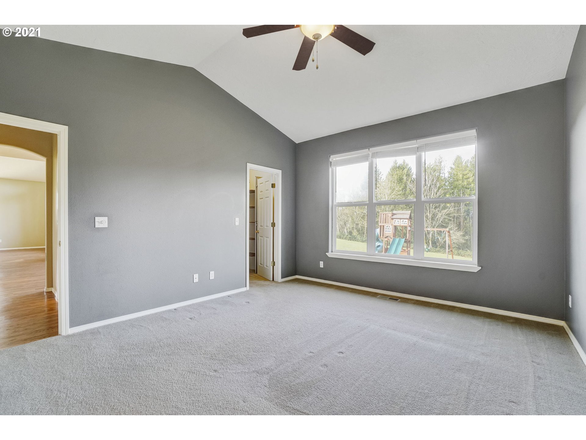 29175 Southeast Davis Road Estacada, OR 97023 - Photo 18 of 28 Gallery Image 18