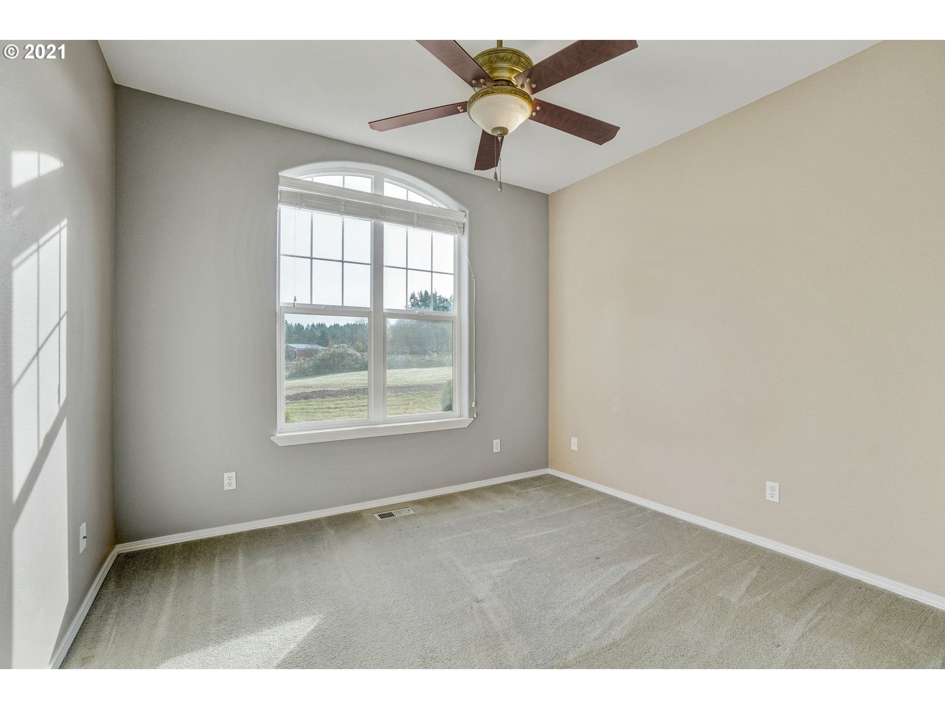 29175 Southeast Davis Road Estacada, OR 97023 - Photo 20 of 28 Gallery Image 20