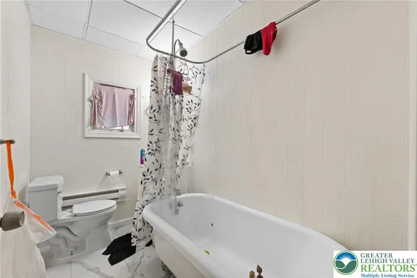 $849,000 | 1502 West Chew Street, Allentown, PA 18102