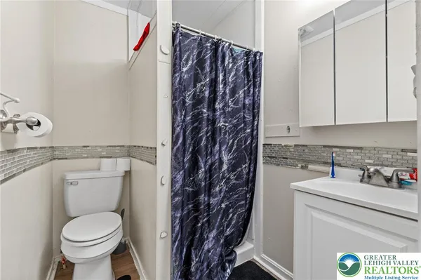 $849,000 | 1502 West Chew Street, Allentown, PA 18102