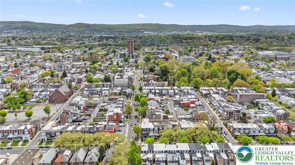 $849,000 | 1502 West Chew Street, Allentown, PA 18102