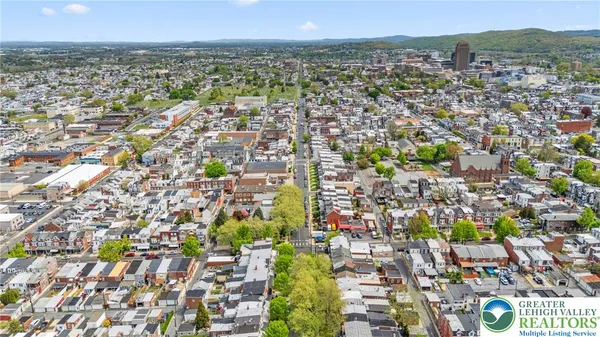 $849,000 | 1502 West Chew Street, Allentown, PA 18102