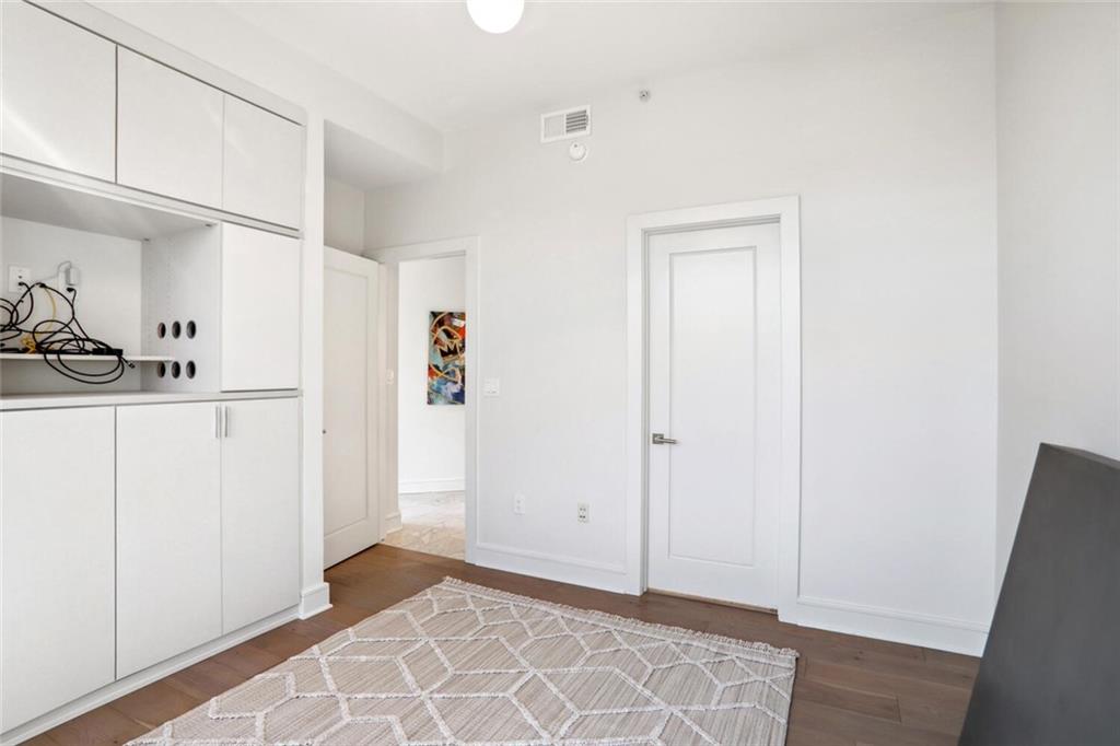 2828 Peachtree Road Northwest, Unit 1002 Atlanta, GA 30305 - Photo 18 of 41