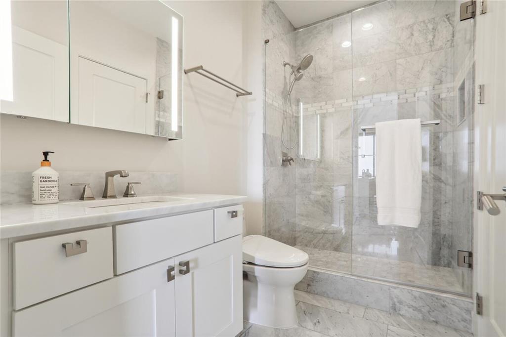 2828 Peachtree Road Northwest, Unit 1002 Atlanta, GA 30305 - Photo 19 of 41