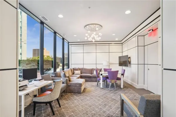 $599,850 | 2828 Peachtree Road Northwest, Unit 1002, Atlanta, GA 30305