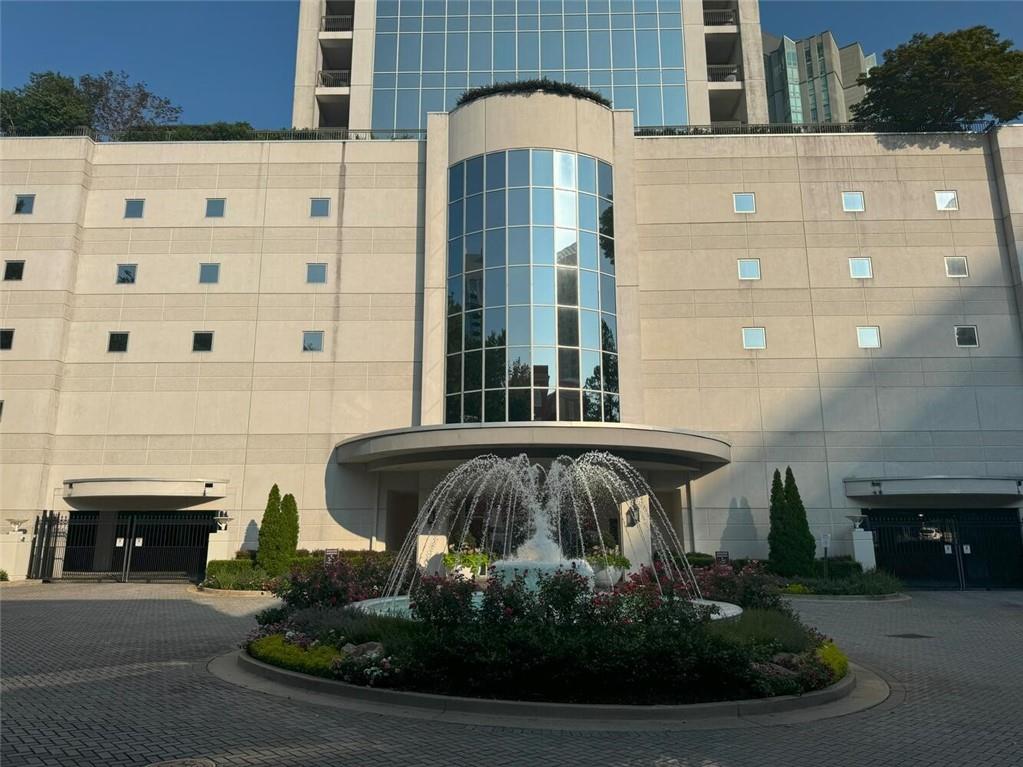 2828 Peachtree Road Northwest, Unit 1002 Atlanta, GA 30305 - Photo 32 of 41