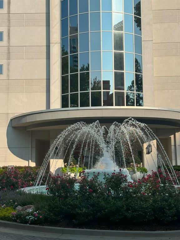 2828 Peachtree Road Northwest, Unit 1002 Atlanta, GA 30305 - Photo 33 of 41