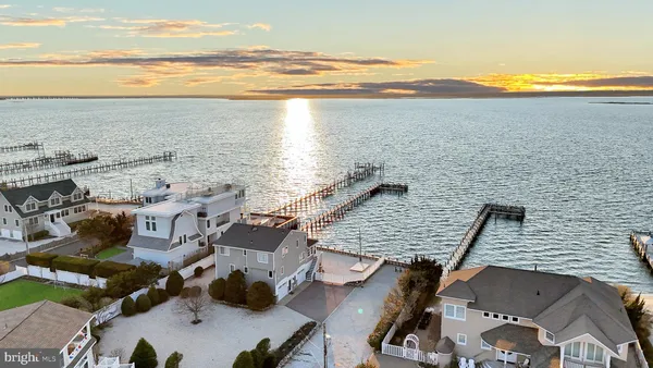 $1,795,000 | 1060 Long Beach Boulevard, Unit W, Beach Haven, NJ 08008