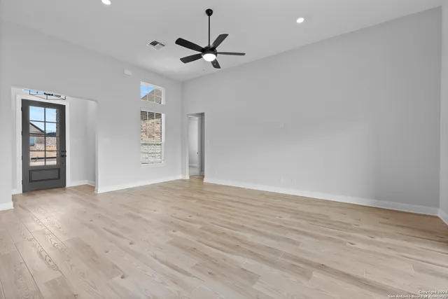 $439,900 | 207 Azalea Alley, Castroville, TX 78009