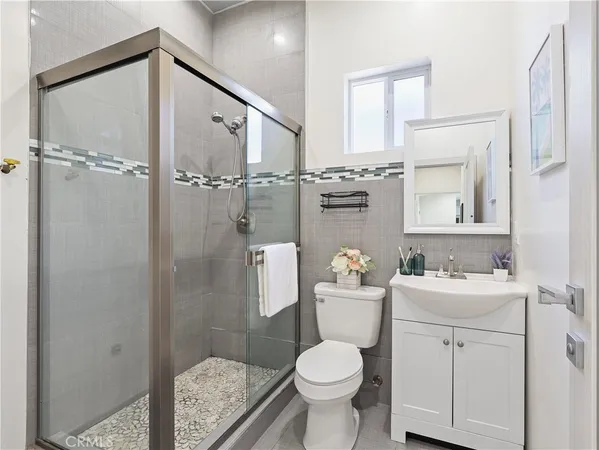 $3,495 | 15803 Chatsworth Street, Granada Hills, CA 91344