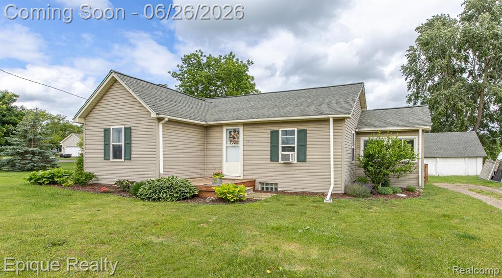 3168 North Baldwin Road Ortonville, MI 48462 - Photo 3 of 39