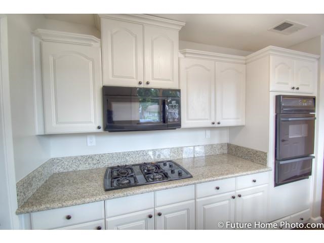 14532 Springvale Street Poway, CA 92064 - Photo 4 of 15